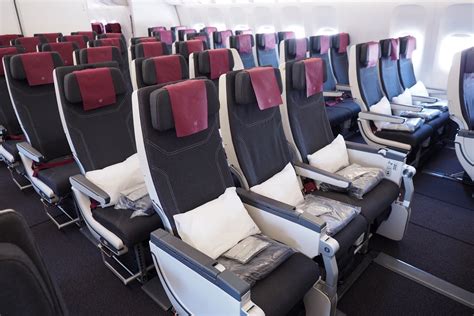 Seating Plan Boeing 777 300er Qatar | Brokeasshome.com