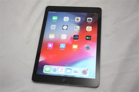 Apple iPad Air (Retina screen - WiFi, 64GB) - model A1474 - - Catawiki