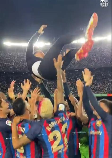 Spotted: Barca players toss Xavi in the air to celebrate La Liga ...