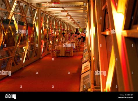 Tower bridge inside hi-res stock photography and images - Alamy