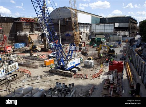 The Shard Construction Site Stock Photo - Alamy