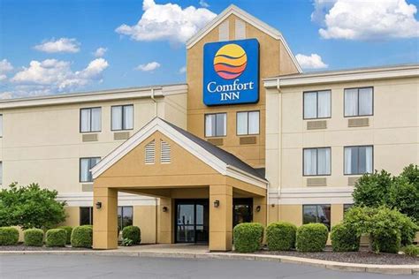 COMFORT INN EAST $67 ($̶1̶0̶0̶) - Prices & Hotel Reviews - Evansville, IN