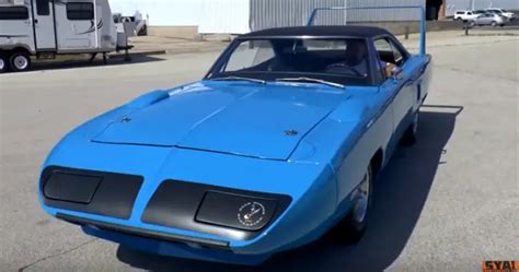 Test Driving an Original 1970 Plymouth Superbird | Hot Cars