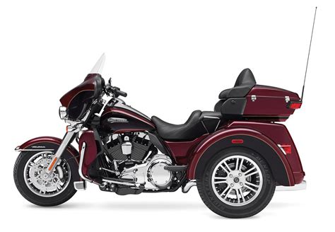 HARLEY-DAVIDSON TRI GLIDE ULTRA - Image #2