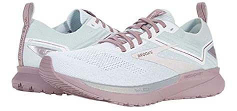 Best Brooks® Shoes for Nurses (September-2024) - Best Shoes Reviews