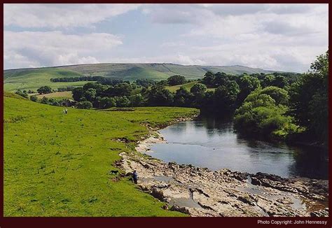 River Wharfe near Grassington, North Yorkshire, England » Photo Gallery » Assorted Explorations