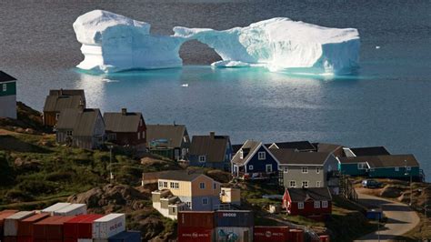 iceberg-near-kulusuk-greenland-e1476896836326 | Dawn of the Anthropocene