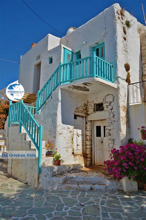 Chora Folegandros | Holidays in Chora | Greece Guide