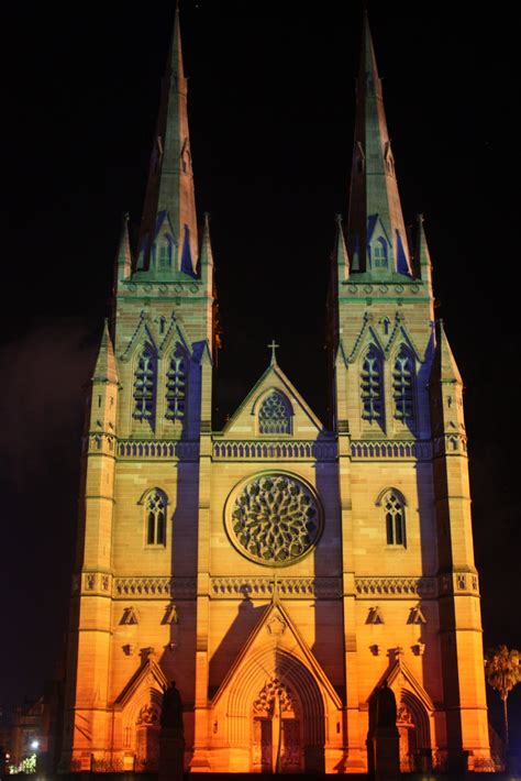 Sydney - City and Suburbs: St Mary's Cathedral, Lights of Christmas