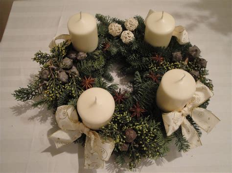 My advent wreath 1.0 | Advent wreath, Holiday decor, Wreaths