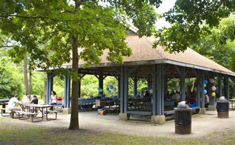 Picnic Shelter Rentals - Picnic Shelter Rental - Photo Galleries | Lake County Forest Preserves