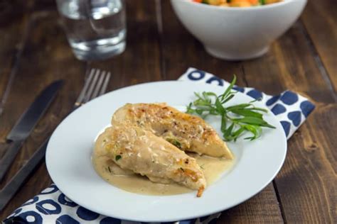 Chicken in Mustard Tarragon Sauce Recipe - Food Fanatic