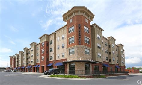 Colonnade Apartments I Apartments - Harrisonburg, VA | Apartments.com