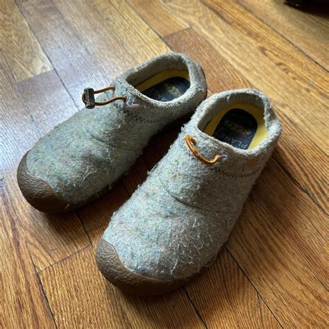 Keen wool slippers. Rubber-soled and supportive!... - Depop