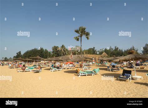 Banjul hi-res stock photography and images - Alamy