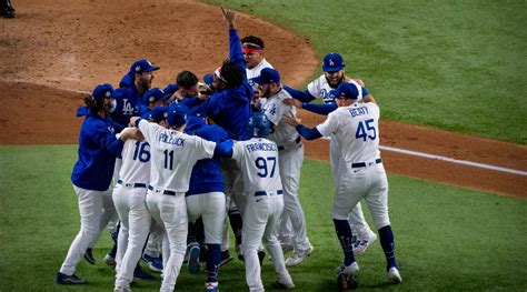 The Dodgers Win The 2020 World Series! World Series Recap | Couch Guy Sports