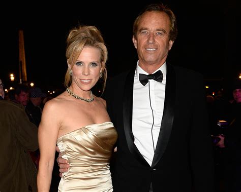 Cheryl Hines Opens Up About Her Marriage to Robert F. Kennedy Jr.: “It ...