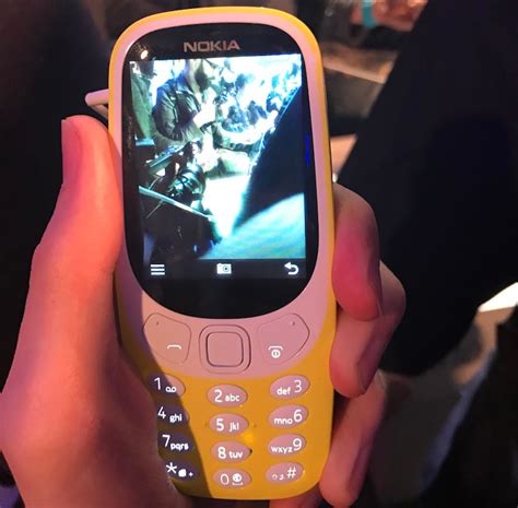 Nokia re-releases the classic 3310 with camera, better battery life - Business Insider