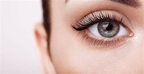 Non-surgical eye bag removal: Endolift | Aesthetic Curators