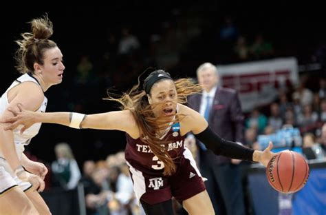 Texas A&M's Chennedy Carter declares for 2020 WNBA Draft