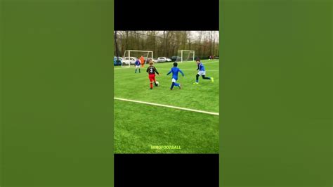 Kids Skills in Football 😍 - YouTube
