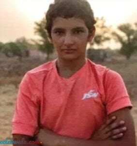 Ritu Phogat Age, Father, Family, Husband, Sisters, MMA, Biography, Net Worth & More