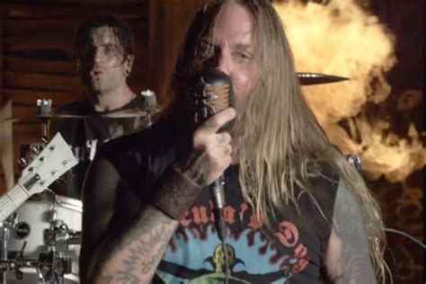 DevilDriver Unveil Fiery New Video For 'My Night Sky'