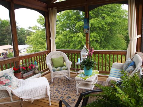 Screen Porch Decorating Ideas | Dream House Experience