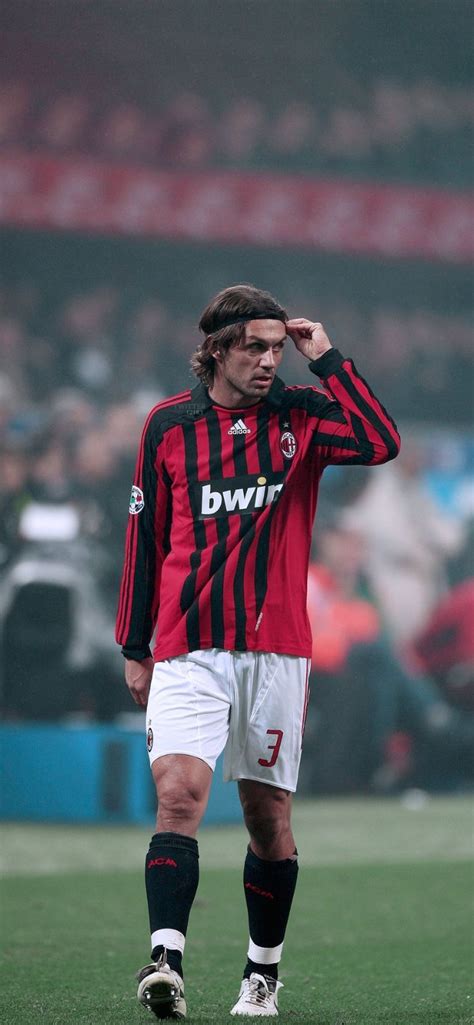 Paolo Maldini at A.C. Milan 2007 | Paolo maldini, Milan football ...