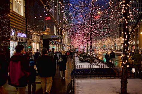 Chicago Christmas 2010 by lightzone on deviantART | Chicago christmas ...