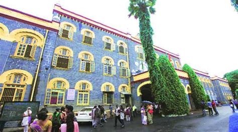 Pune: SP College bans Valentine’s Day events, students issued warning | Pune News - The Indian ...