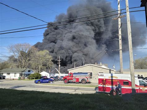 An industrial fire in Richmond, Indiana prompts an evacuation order : NPR