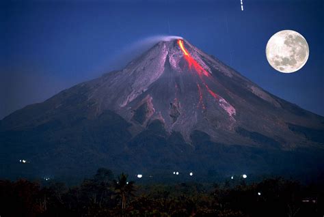 Pendakian Gunung Merapi - duaistanto Journey