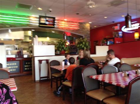 Dining room - Picture of Sal's Pizza & Restaurant, Denton - TripAdvisor