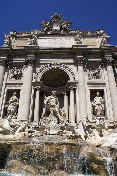 Trevi Fountain In Rome Free Stock Photo - Public Domain Pictures