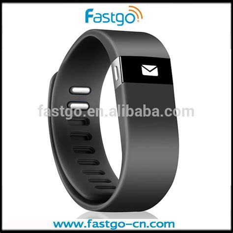 Gps Tracking Bracelet For Elderly & Children Wrist Band Gps Bracelet ...