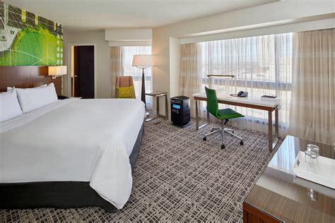 Nashville Lodging - Hotel Rooms - Accommodation | Renaissance Nashville Hotel