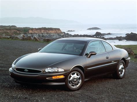 1995 Buick Riviera - Information and photos - MOMENTcar