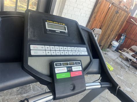 Gold’s Gym Treadmill for Sale in Arlington, TX - OfferUp