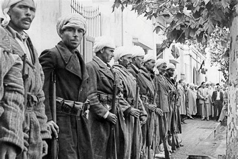 Guerre d'Algérie - Le drame harki - Herodote.net