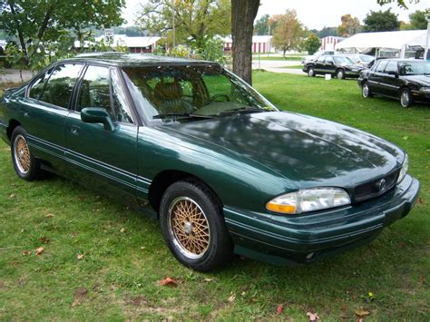 22+ 1998 Pontiac Bonneville Ssei - LawCuy Gra