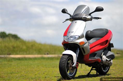 Gilera Runner 180 SP - The Scooter Review