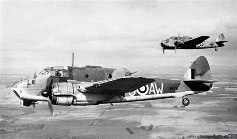 Asisbiz Bristol Beaufort I RAF 42Sqn AWS N1172 based at Leuchars Fife in flight with L9834 IWM ...