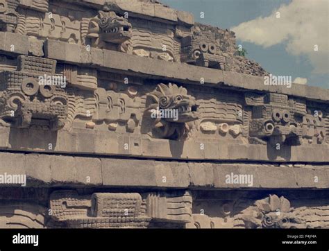 LA CIUDADELA-TEMPLO DE QUETZALCOALTL. Location: TEMPLO DE QUETZALCOATL, TEOTIHUACAN, CIUDAD DE ...