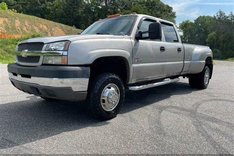 Used 2004 Chevrolet Silverado 3500 for Sale Near Me | Edmunds