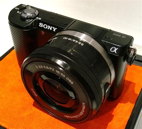 Sony Alpha A5000 Images