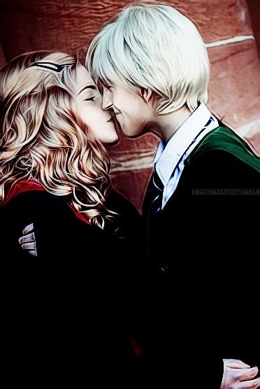 Dramione Loveteam: Dramione Kiss