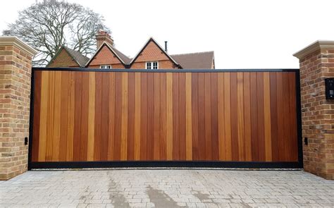 Wooden Sliding Gates | Electric Wooden Sliding Driveway Gates | UK