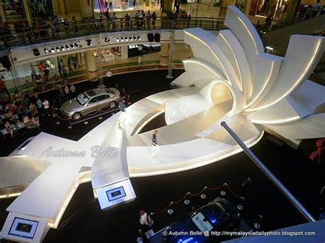 Fashion event stage and catwalk design | Concert stage design, Stage design, Stage set design