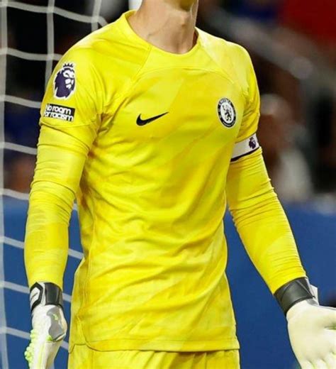 Chelsea FC 2023-24 GK 2 Kit